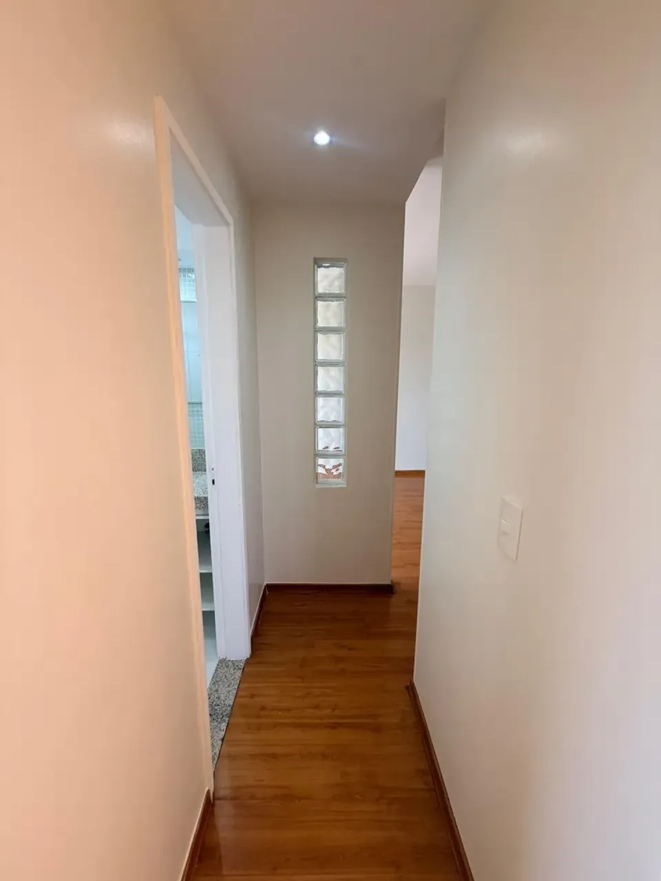 2-bedroom apartment with balcony and 2 bathrooms — photo 2