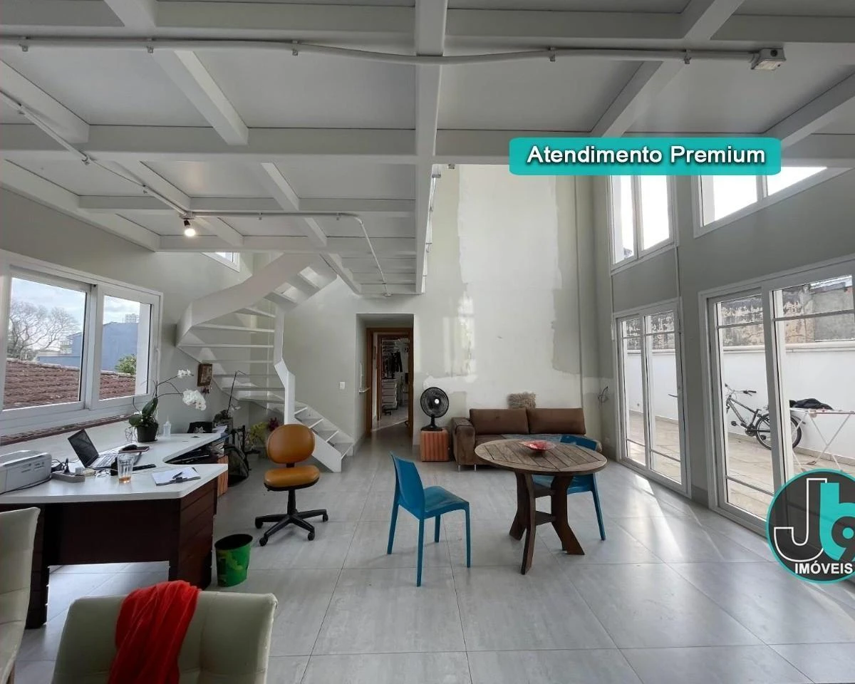 389 m² house with 4 bedrooms and an open-plan kitchen — photo 12