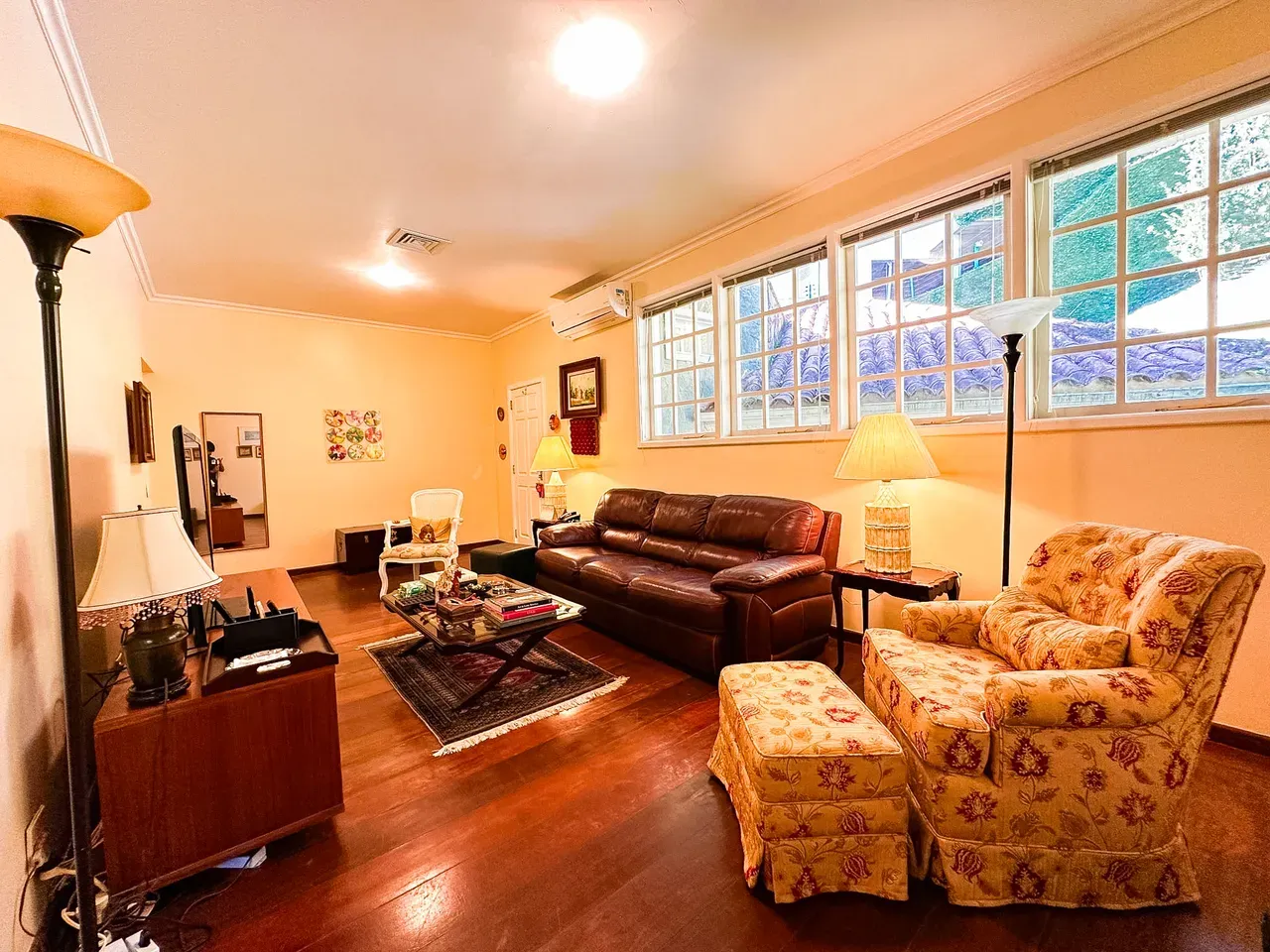 Furnished house with 4 bedrooms and 2993 m², 3 en-suites — photo 39
