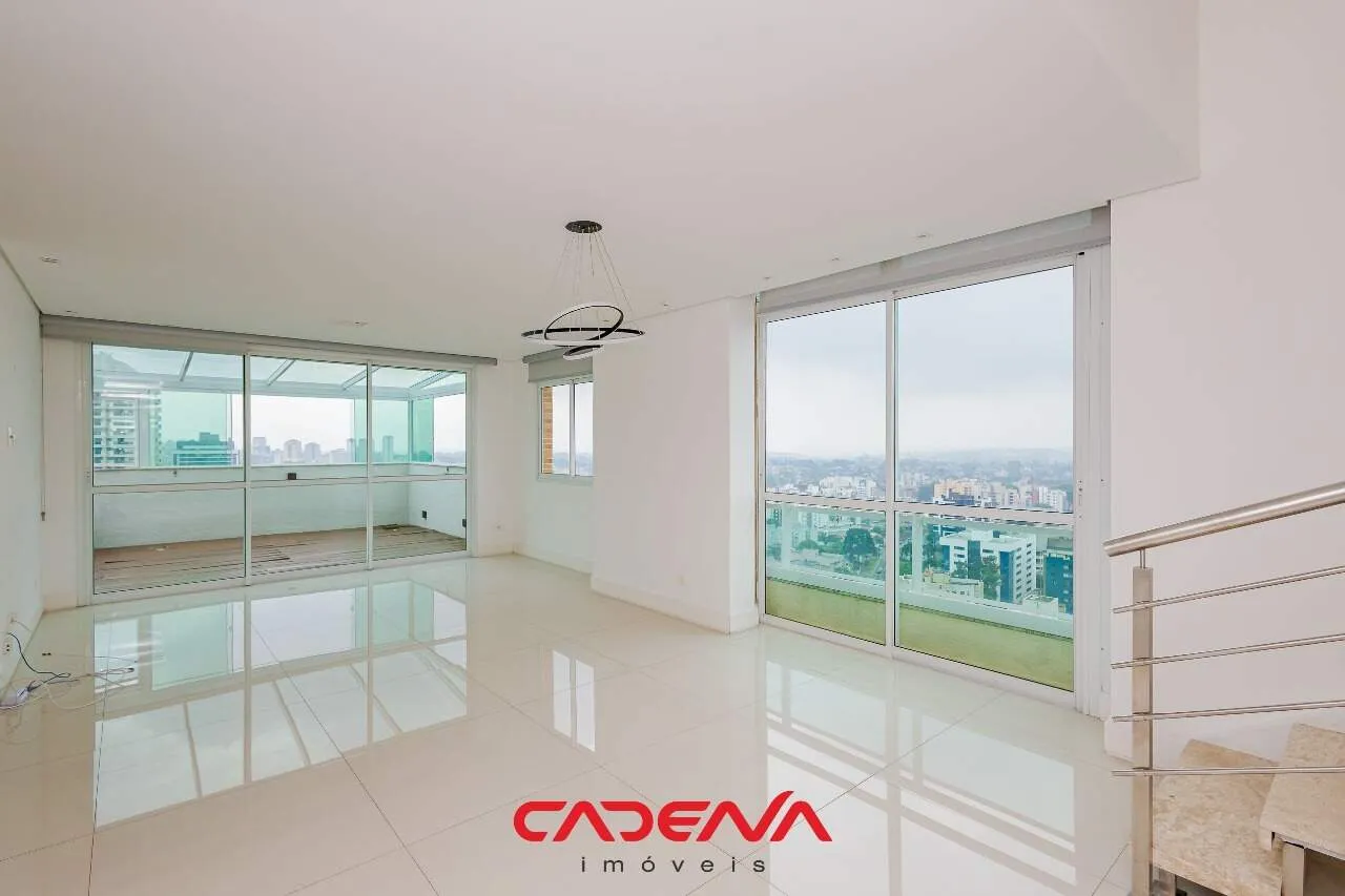 Dúplex con 3 suites y cocina cerrada con cocina a gas — photo 12