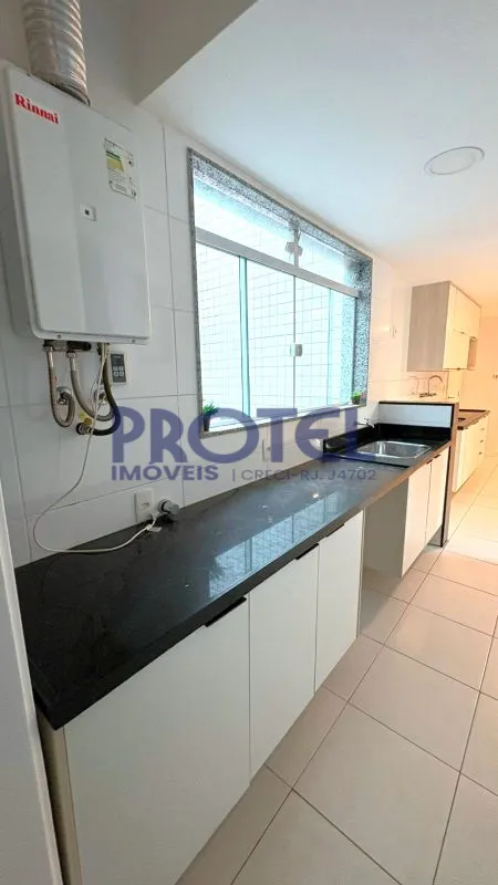 Unfurnished penthouse with 4 bedrooms and 5 bathrooms — photo 38