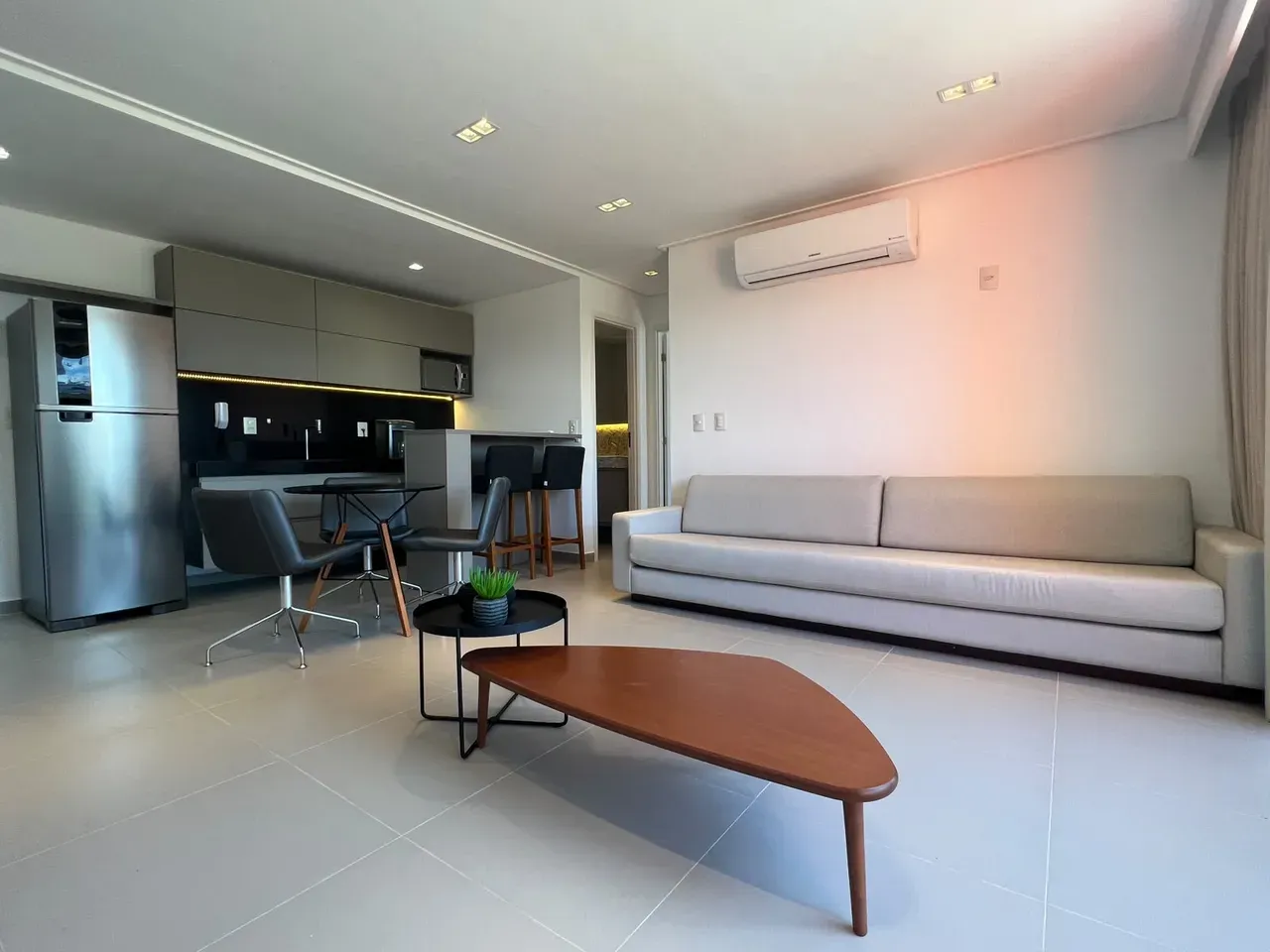 One-bedroom apartment with a home office in João Pessoa — photo 7