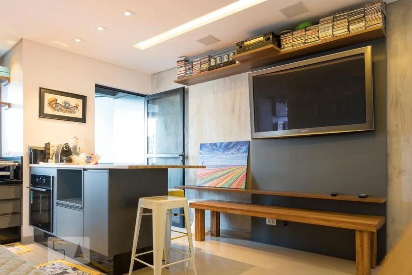 Furnished 1-bedroom apartment with open kitchen and balcony — photo 4