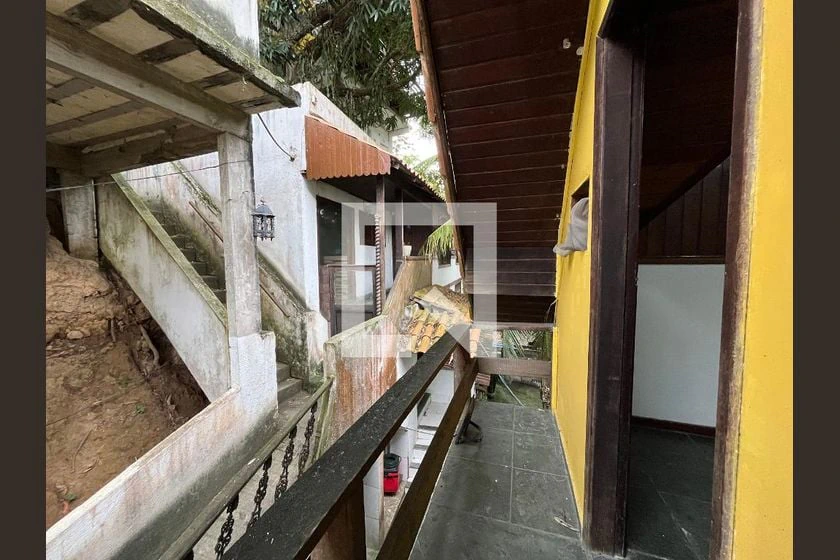 Casa com 2 quartos e varanda, 50 m² — photo 27