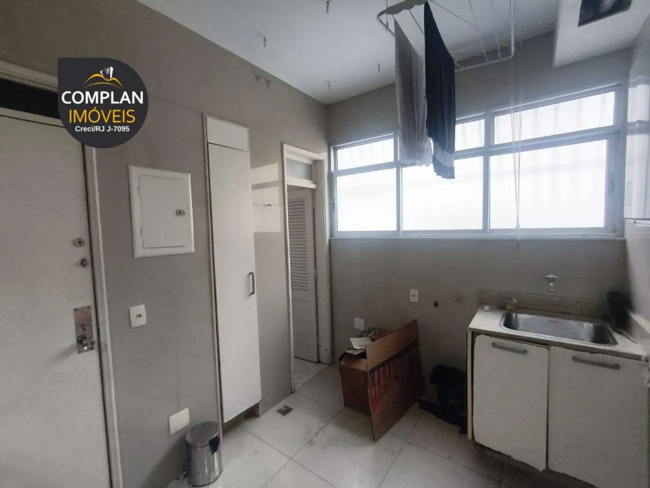 Apartment with 3 bedrooms and a closed kitchen — photo 9