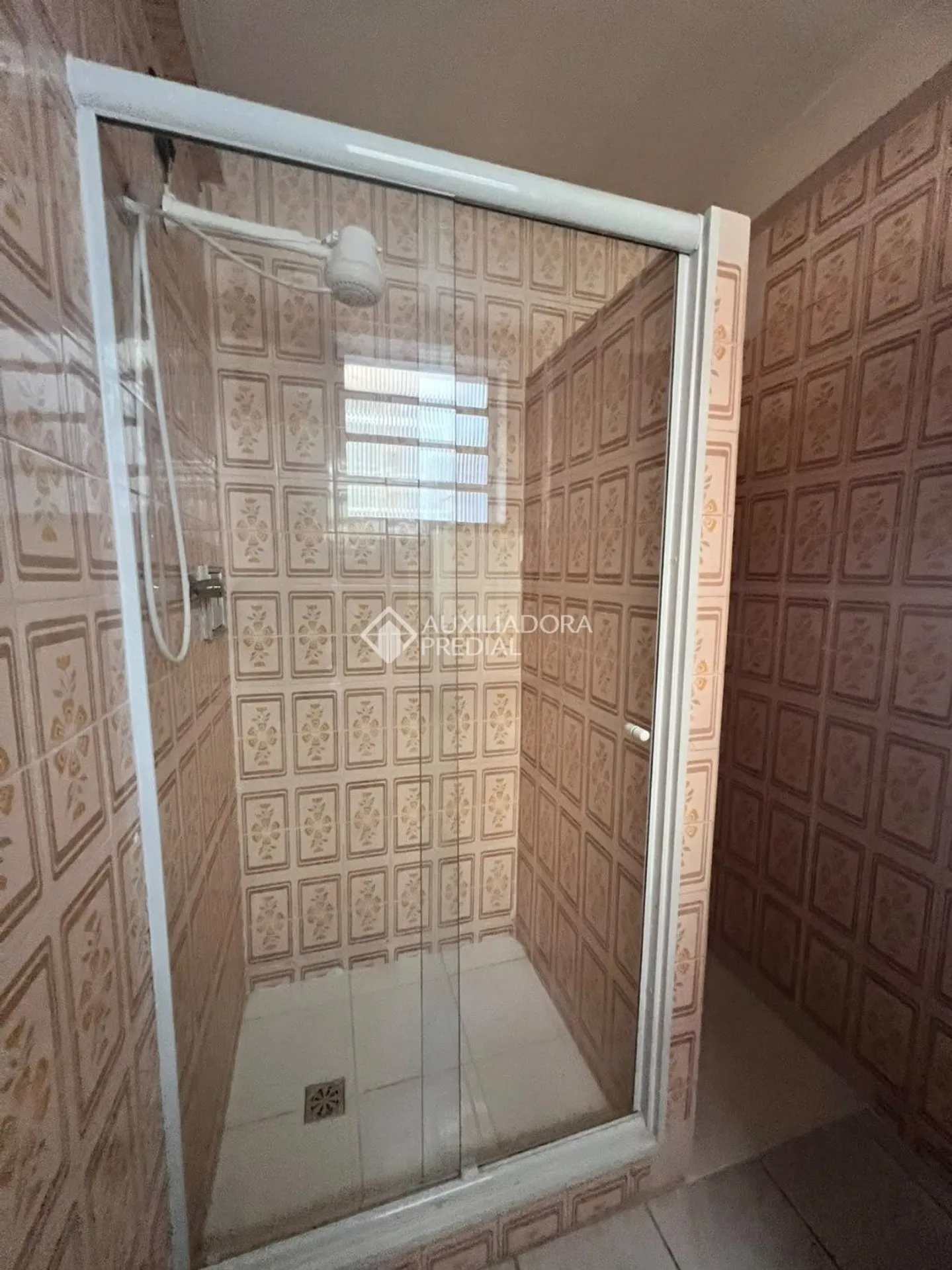 2-bedroom apartment with 2 bathrooms and 59 m² — photo 4