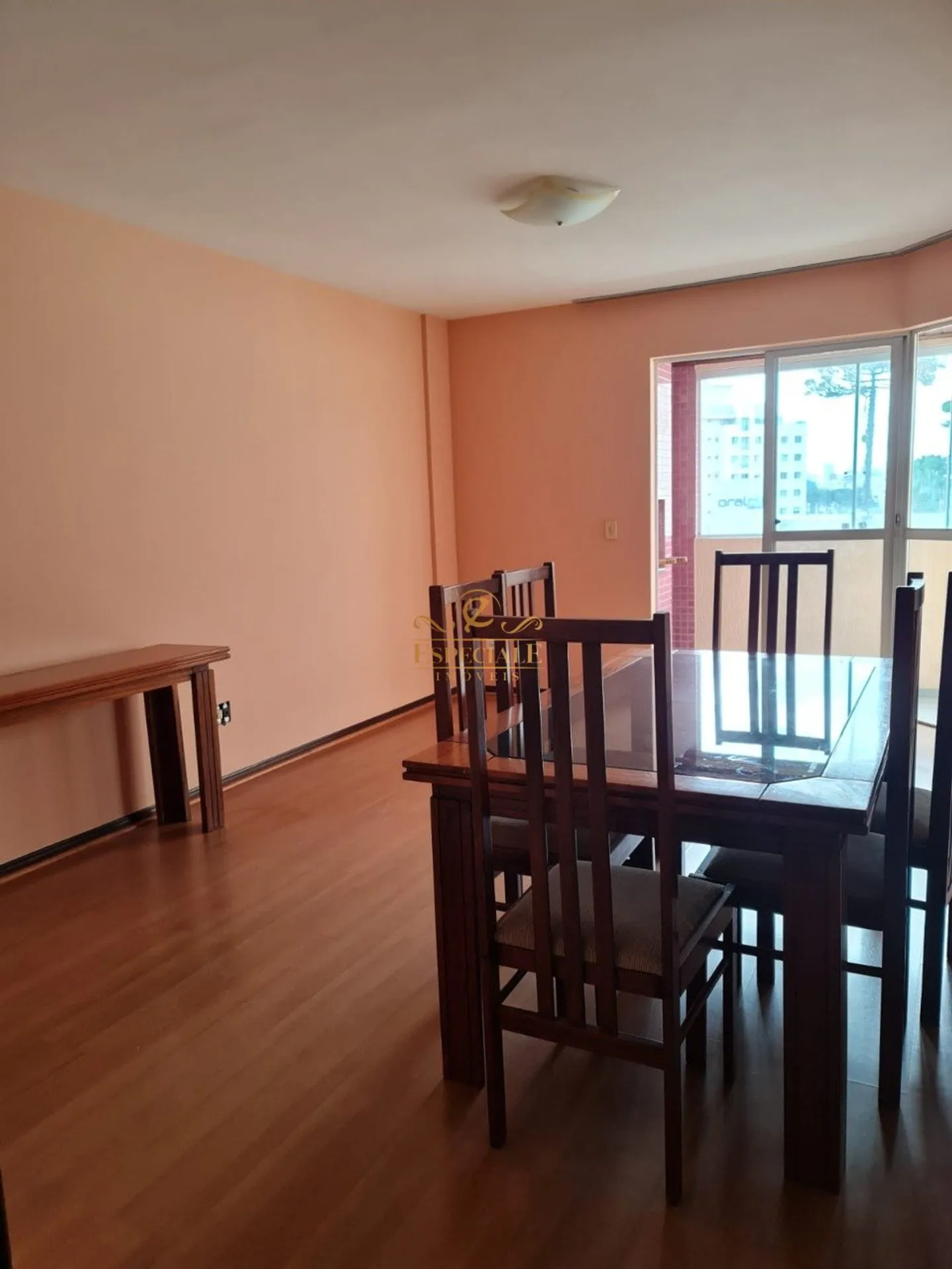 Apartment on the 2nd floor with a glass-enclosed balcony — photo 3