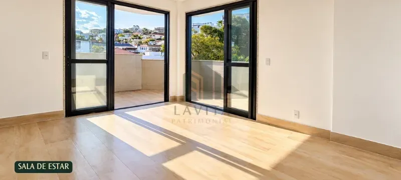 Furnished apartment, 137 m², with a water view
