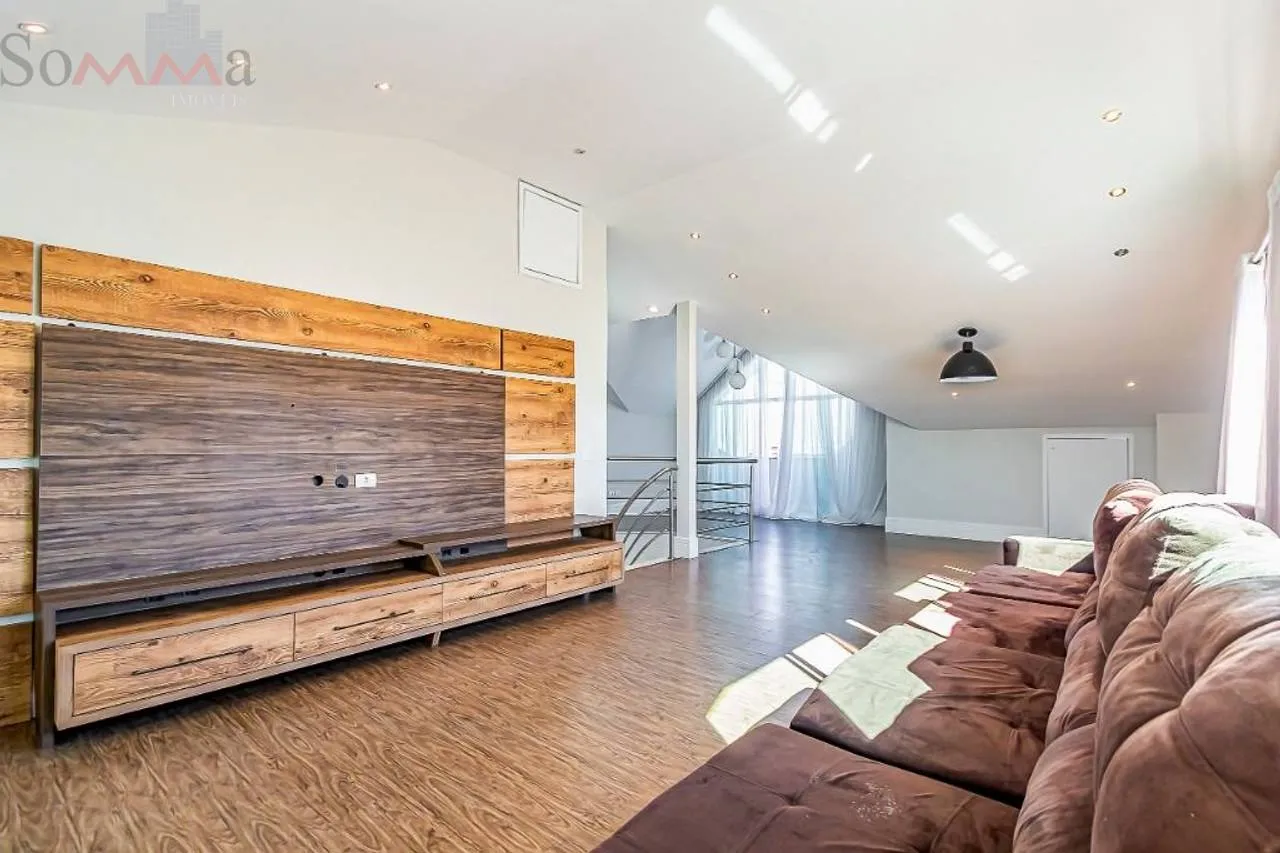 Furnished house, 323 m², with a bathtub — photo 44