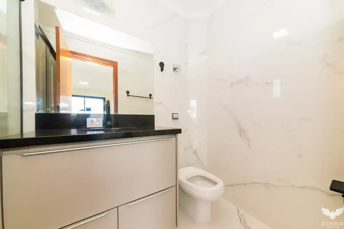 Two-story house with 230 m² and 3 bedrooms, 1 suite — photo 28