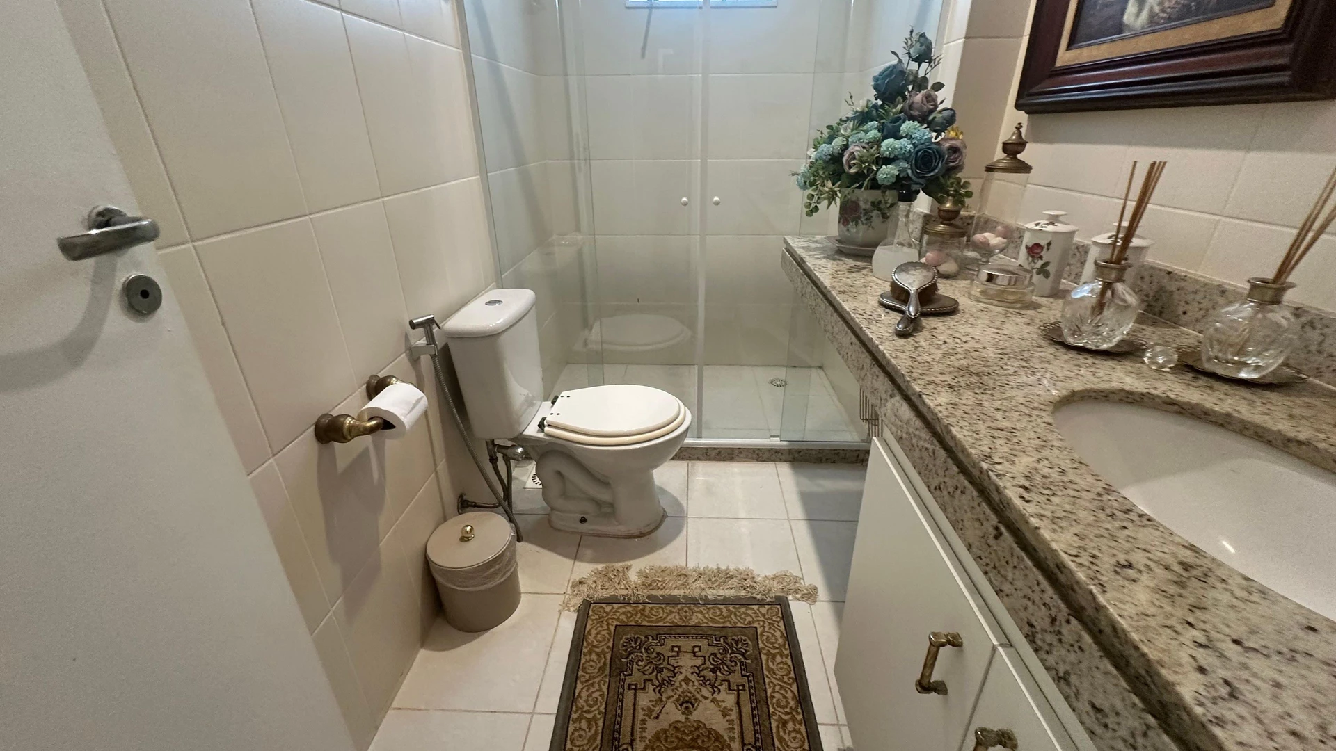 Casa mobiliada em condomínio com 5 quartos e quintal — photo 48