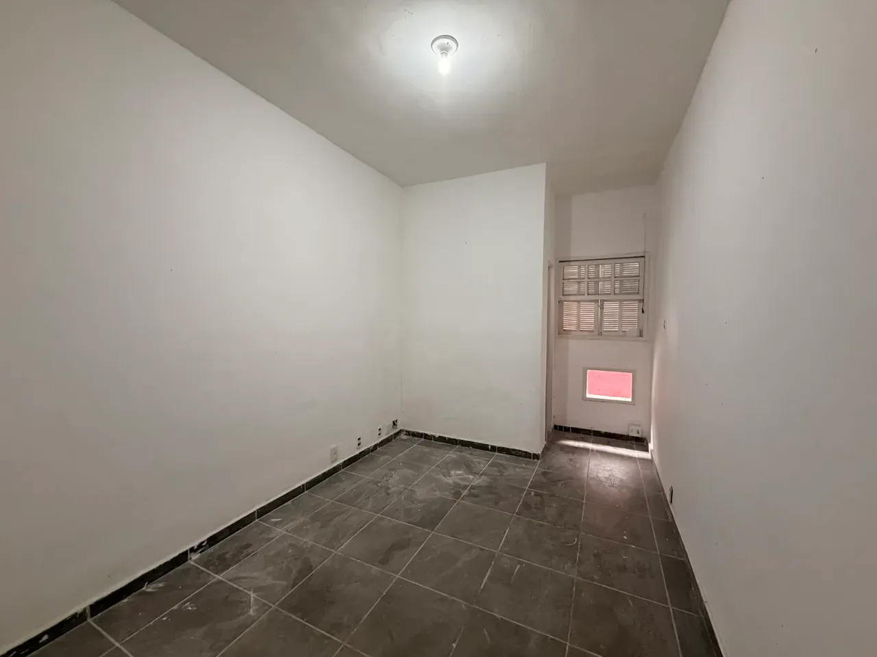 4-bedroom house with a bathtub in Rio de Janeiro — photo 28