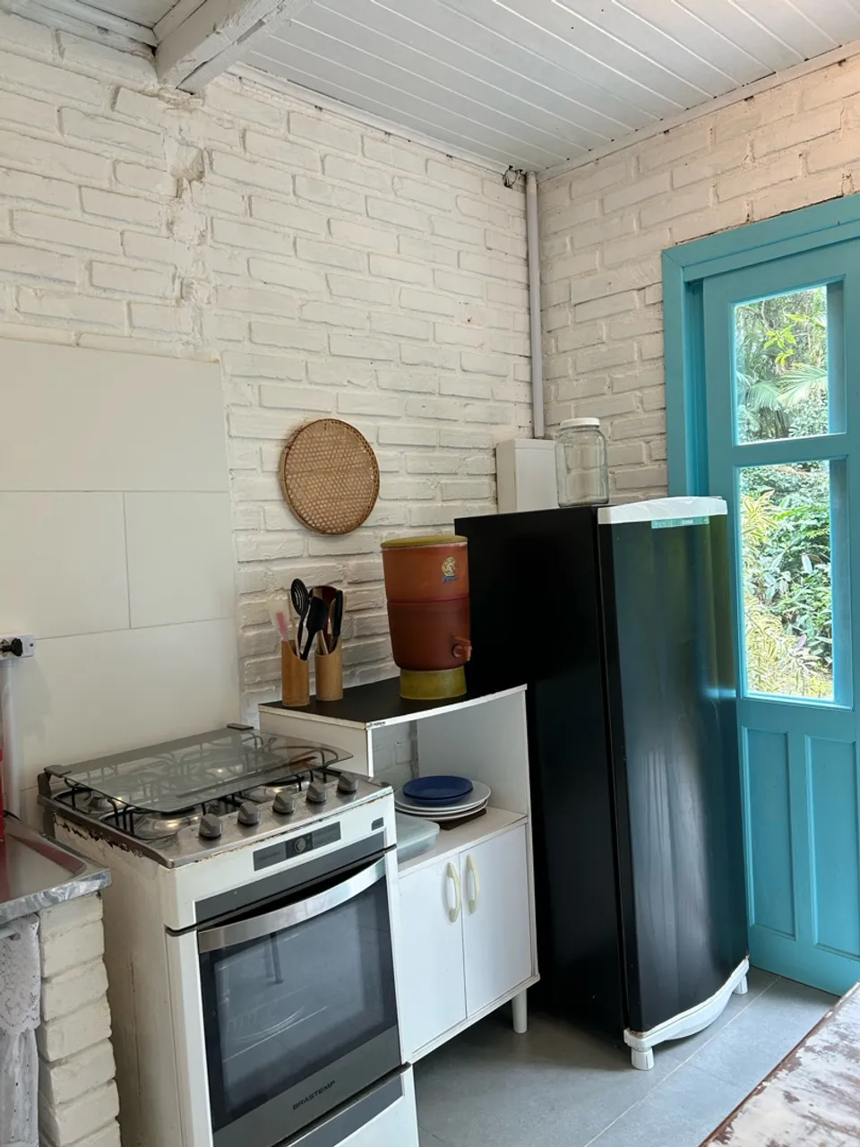 Furnished one-bedroom, 30 m² house in Florianópolis — photo 2