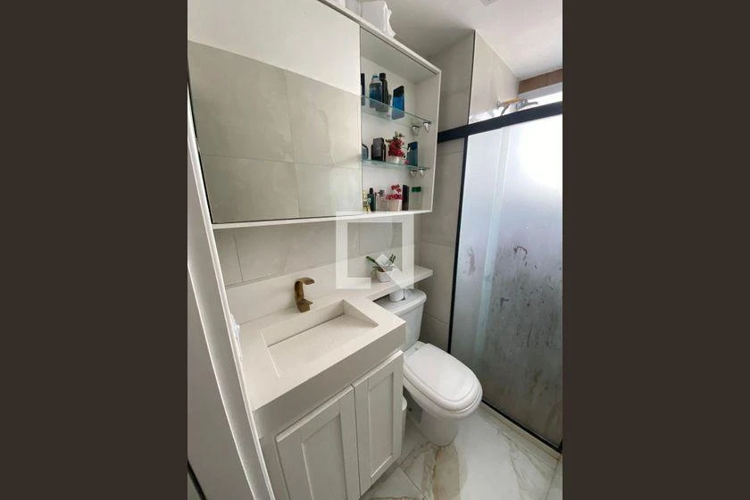 Furnished 2-bedroom apartment with separate kitchen — photo 7