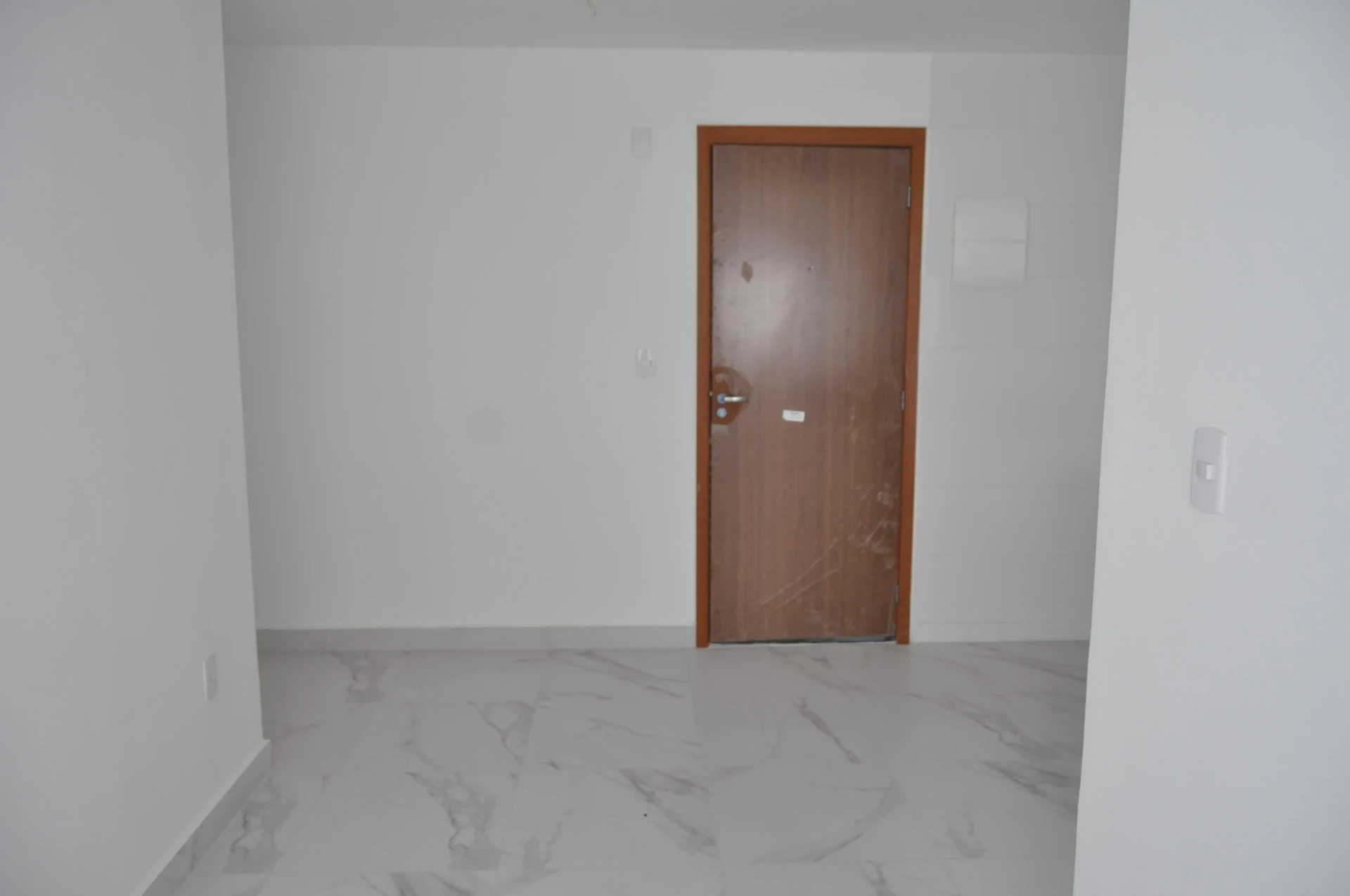 2-bedroom apartment in a building with a pool — photo 31