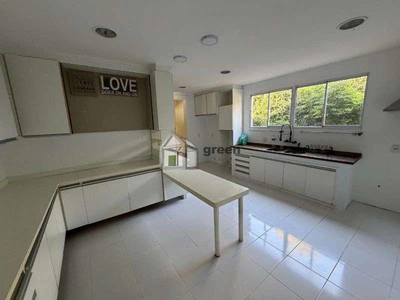 Casa em condomínio com 6 quartos e 600 m² — photo 11