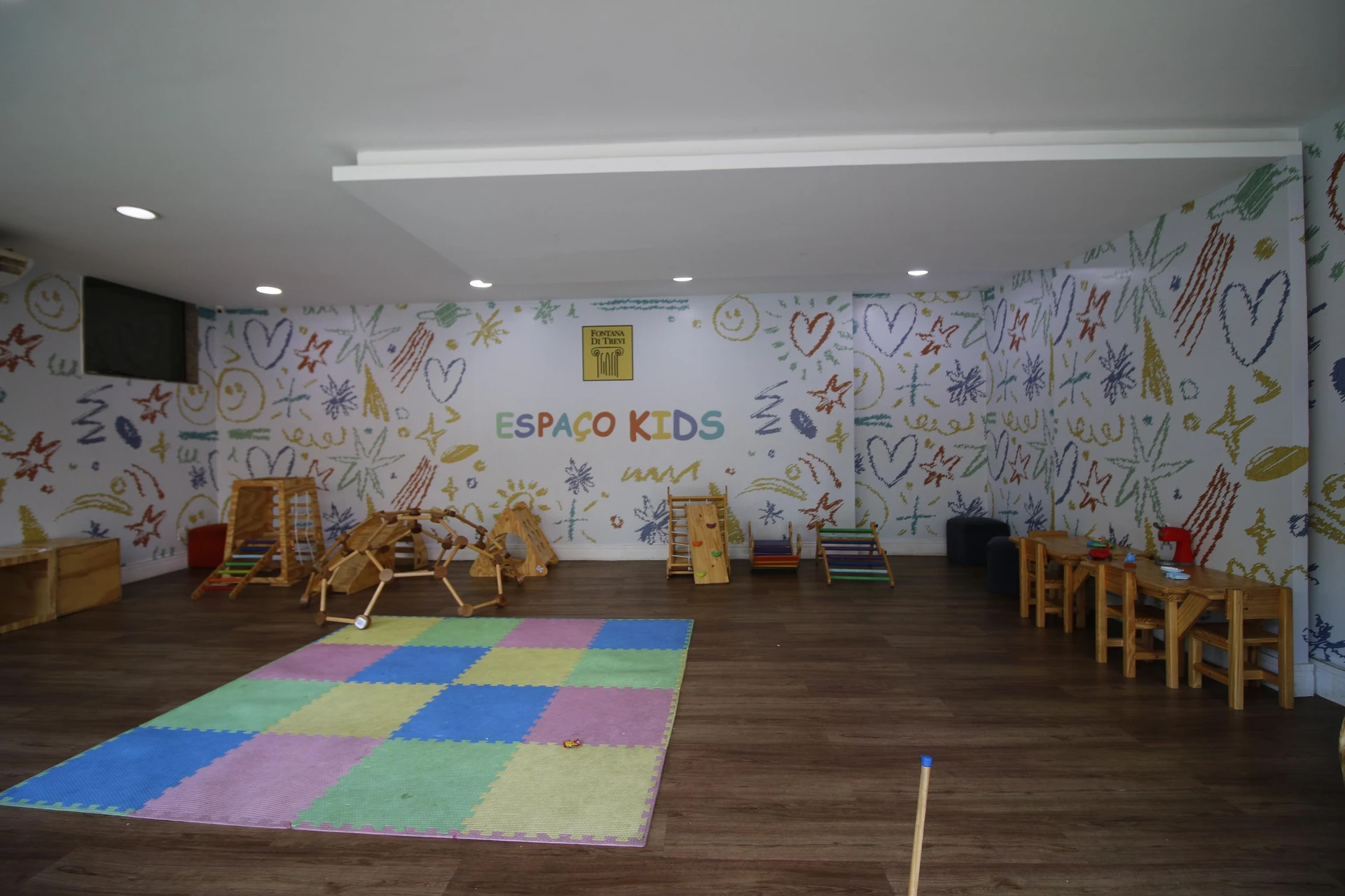 Apartamento mobiliado com 3 quartos e varanda — photo 10