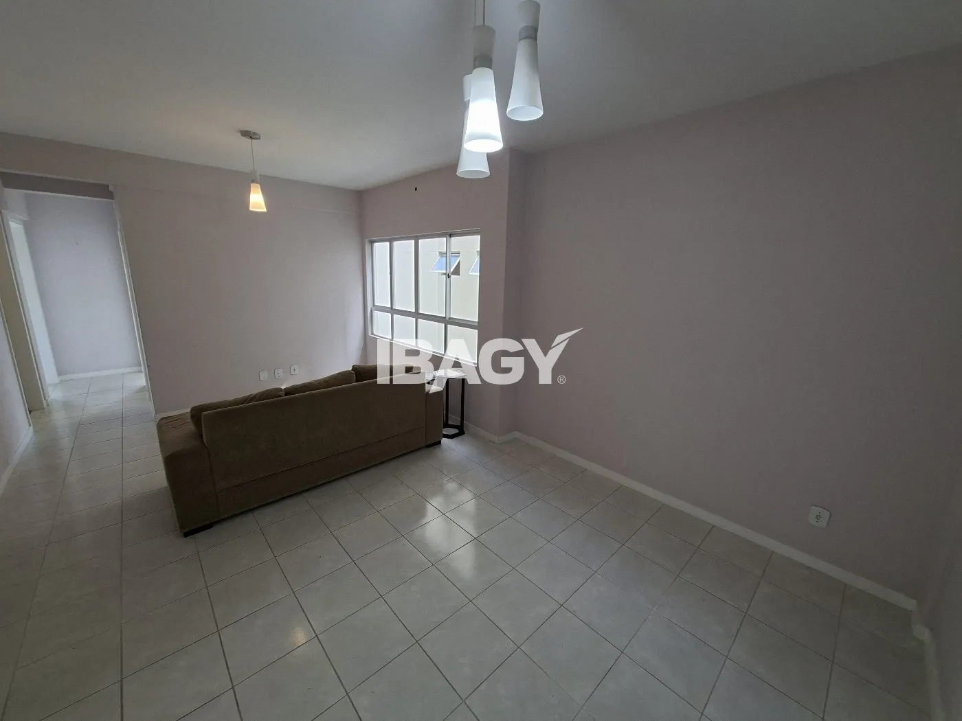 3-bedroom apartment with a home office — photo 12