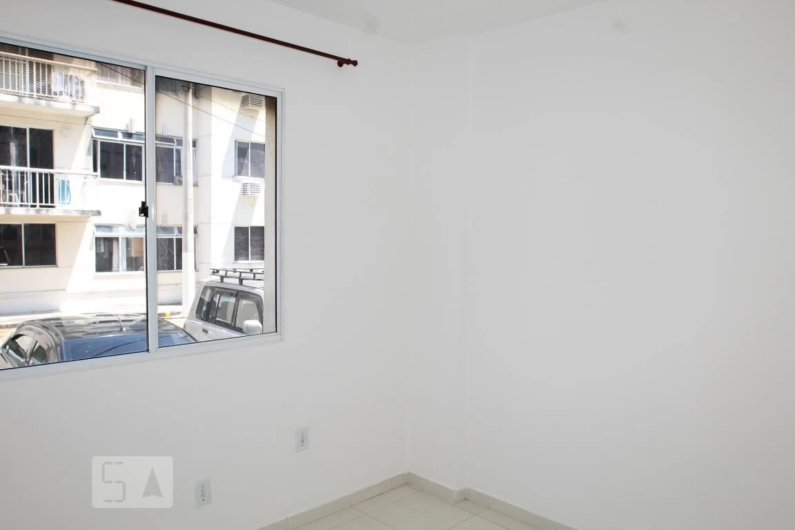 2-bedroom apartment in a building with a pool — photo 10