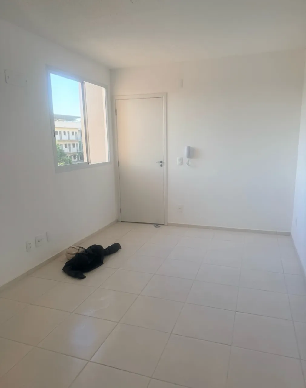 2-bedroom apartment in a building with a gym — photo 11