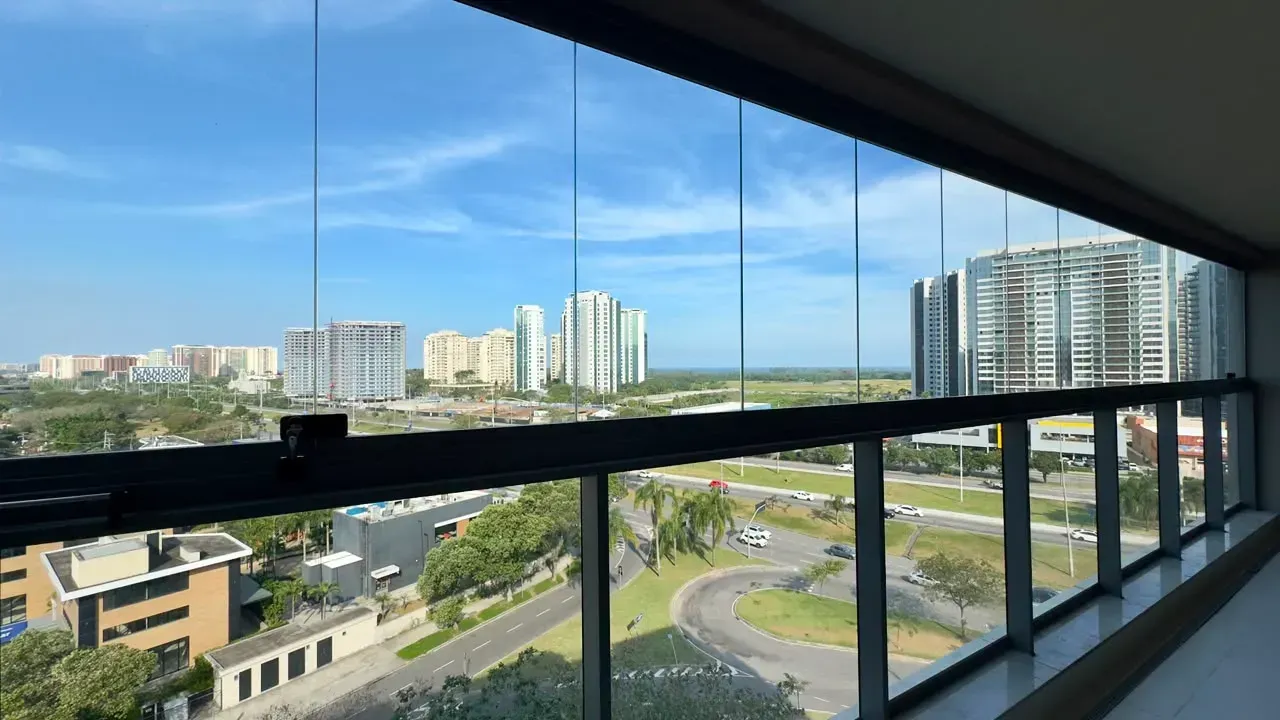 Apartamento sem mobília com 3 quartos e 4 banheiros — photo 16