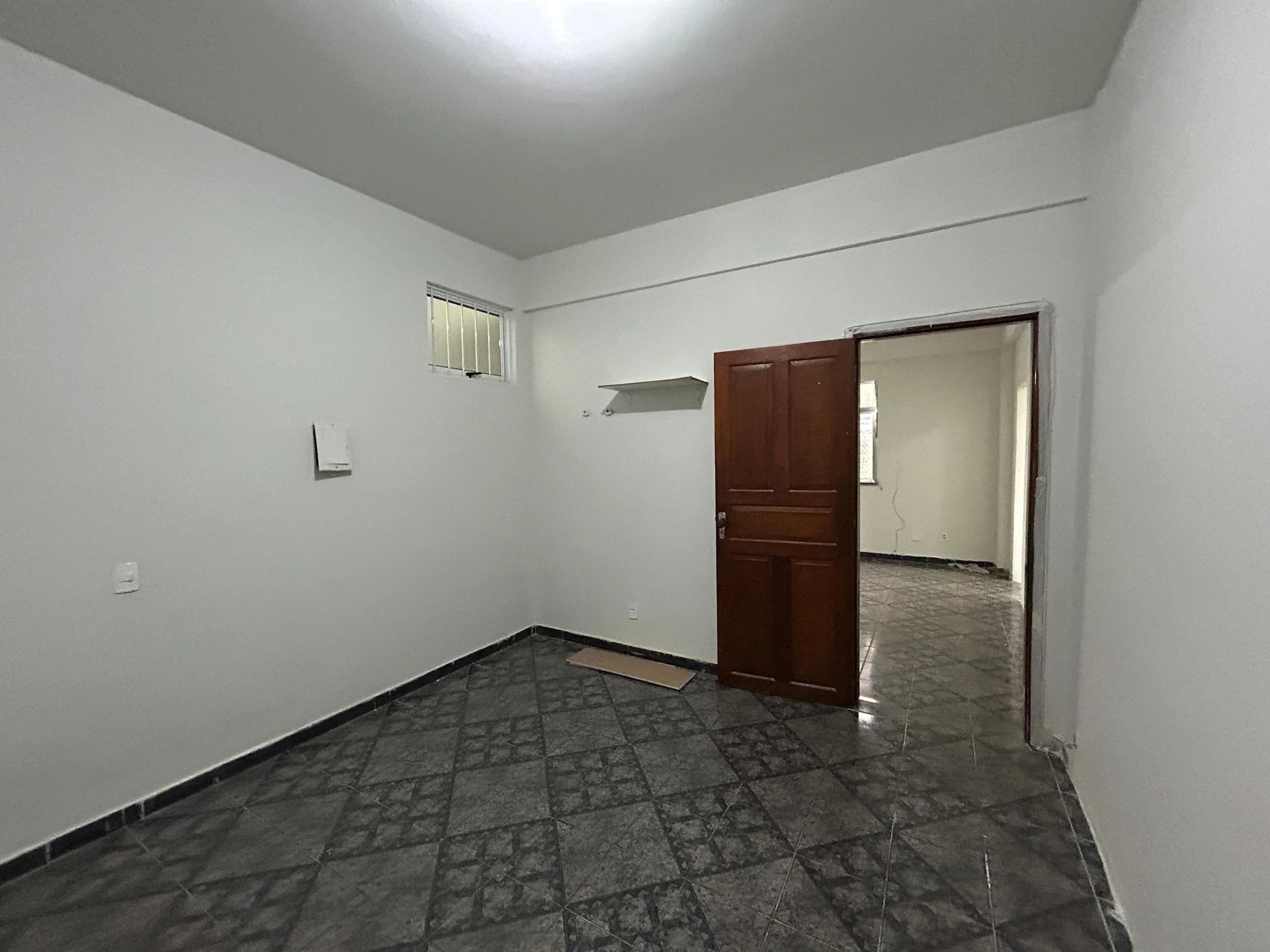2-bedroom apartment, 1 with its own bathroom, 80 m² — photo 4