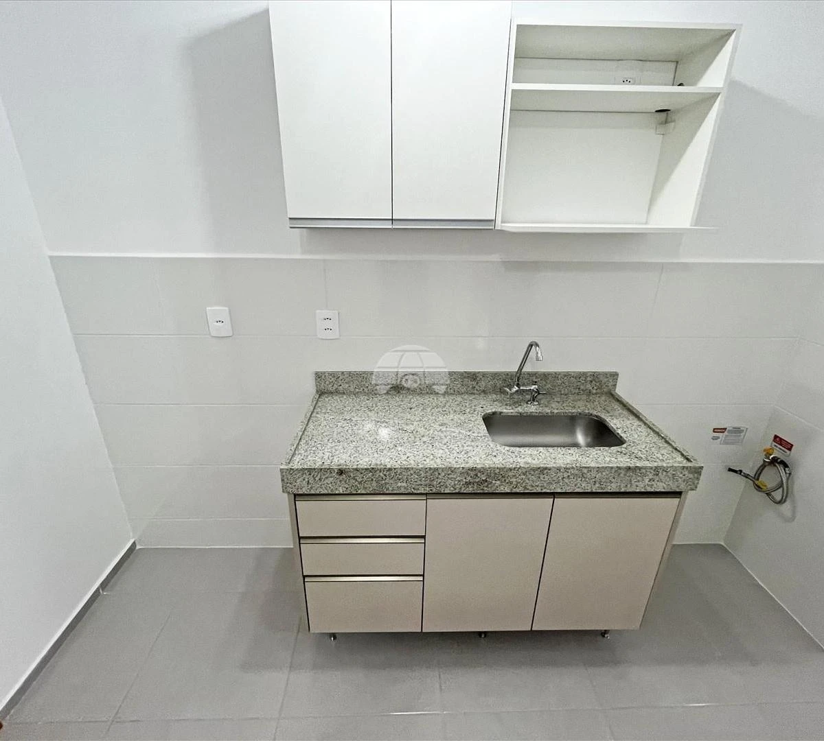 2-bedroom apartment with en-suite and 1 parking spot — photo 7