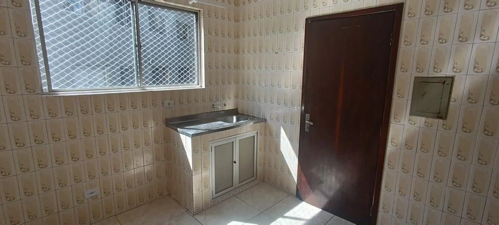 Piso de 80 m² sin amueblar con 3 dormitorios y cocina cerrada — photo 7