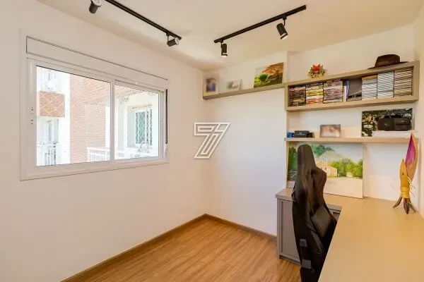 Furnished 3-bedroom apartment on the 13th floor — photo 71