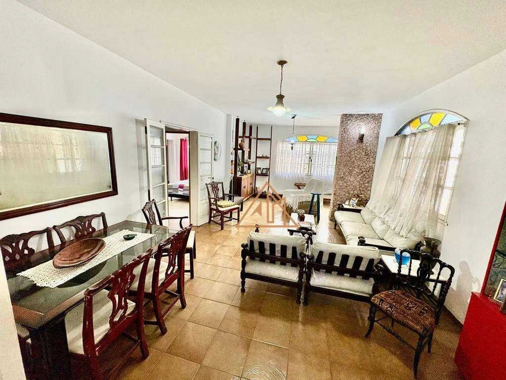 Casa mobiliada com 5 quartos e 228 m² com 3 vagas — photo 4
