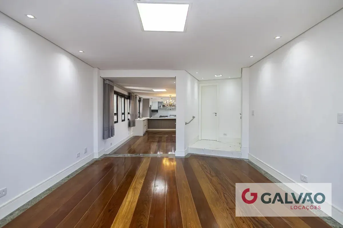Apartamento mobiliado com 5 quartos e cozinha integrada — photo 4