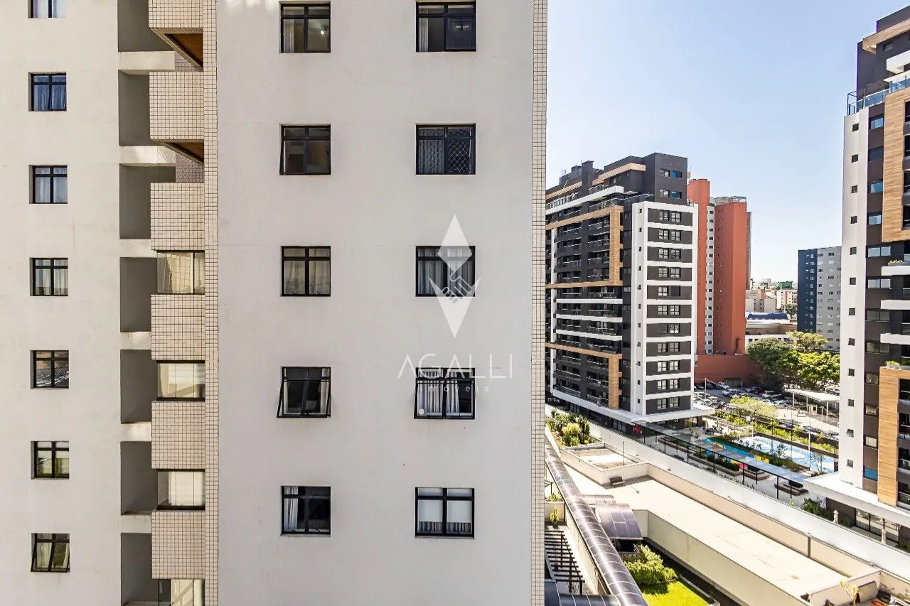 Apartment, 112 m², with a glass-enclosed balcony — photo 30