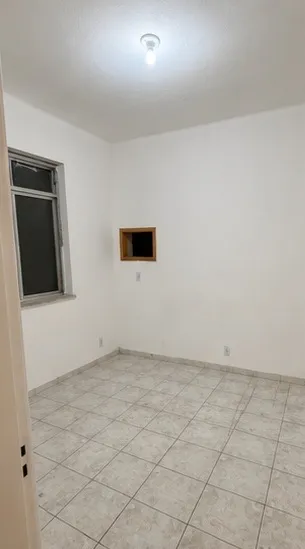 House with no parking, 1 bedroom and 1 bathroom — photo 11