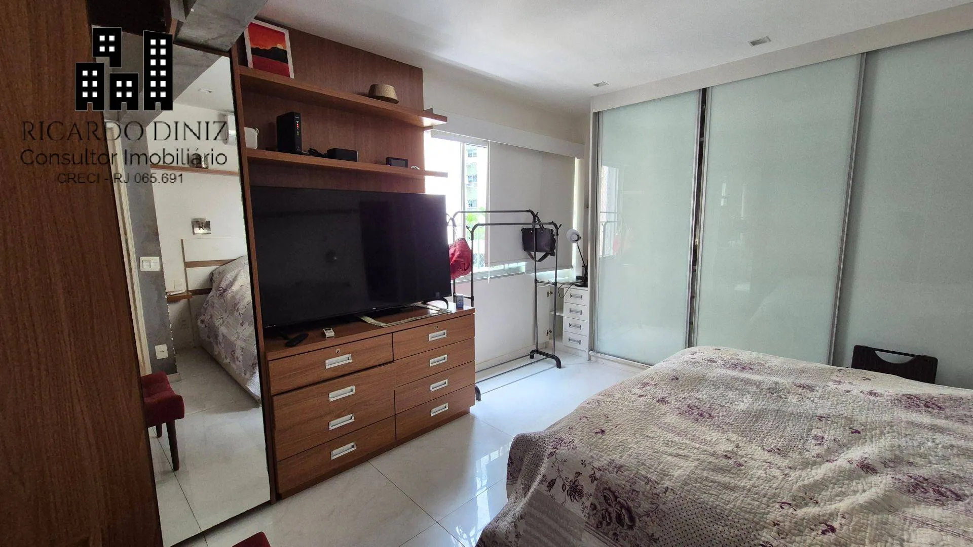 Dishwasher in a 3-bedroom apartment, 221 m² — photo 5