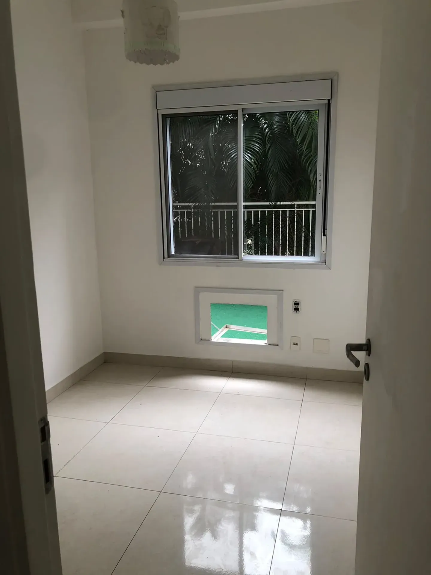 2-bedroom apartment in a building with a sauna — photo 11