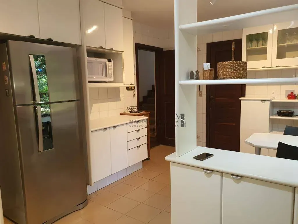 Casa com 5 quartos, 5 banheiros e 460 m² com área gourmet — photo 24