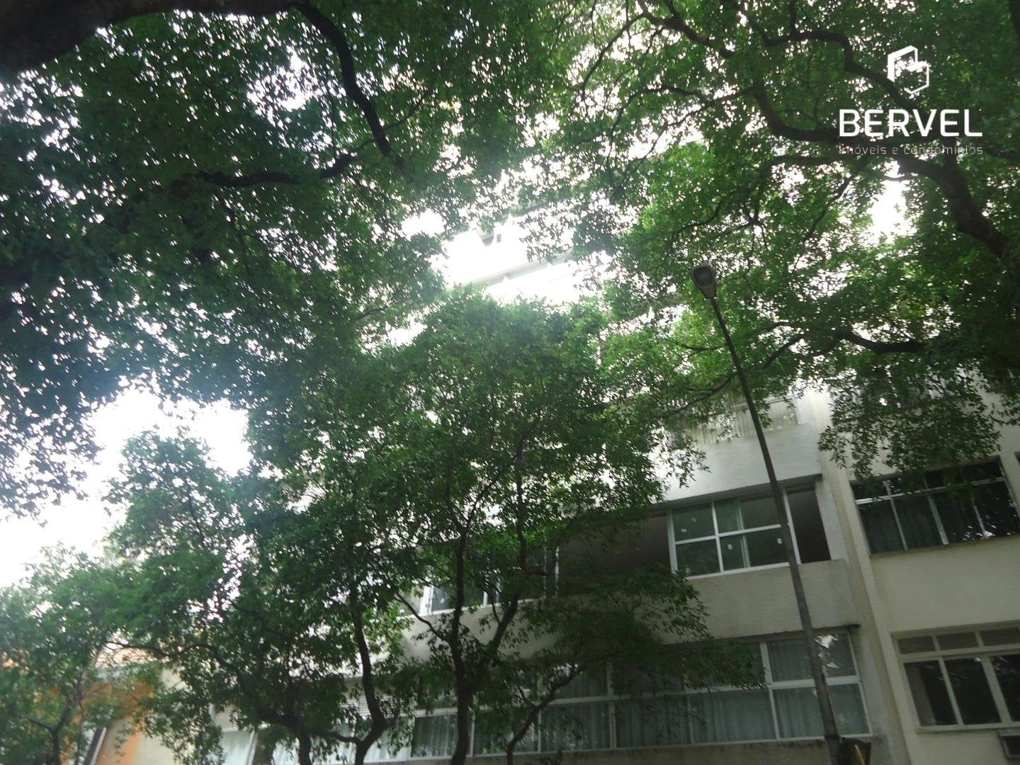 4-bedroom apartment with a suite, 160 m² — photo 27