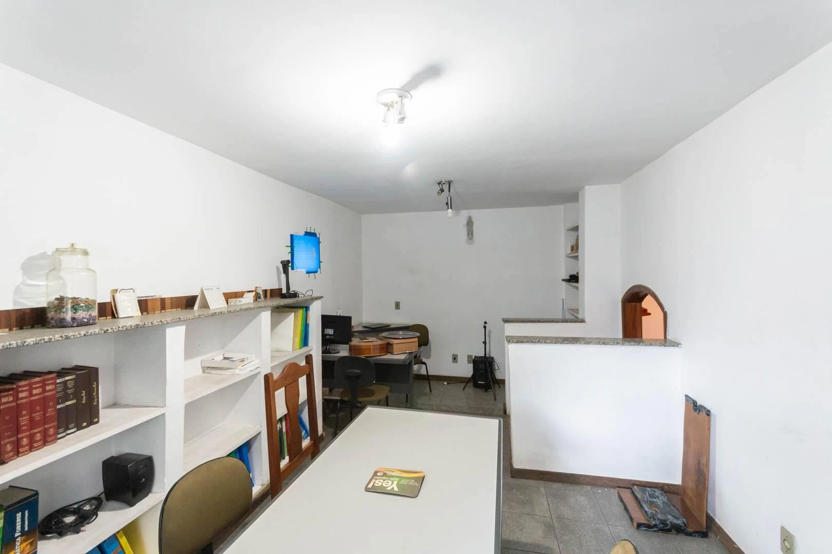 House with 3 bedrooms, 1 en-suite and 2 parking spaces — photo 39