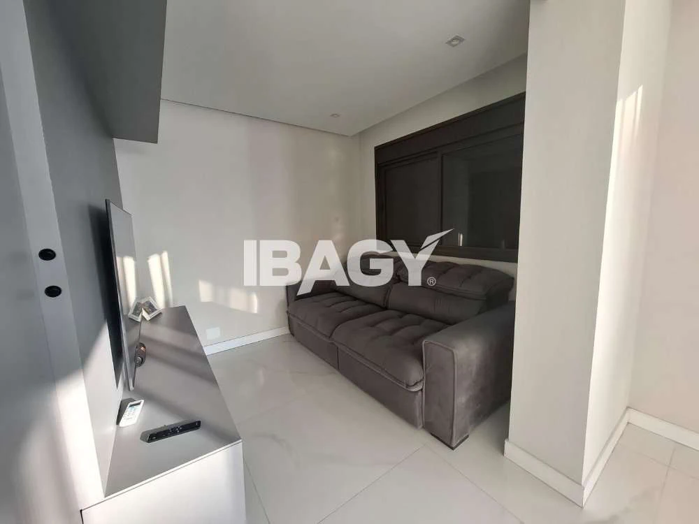 Unfurnished apartment with 3 en-suite bedrooms — photo 5