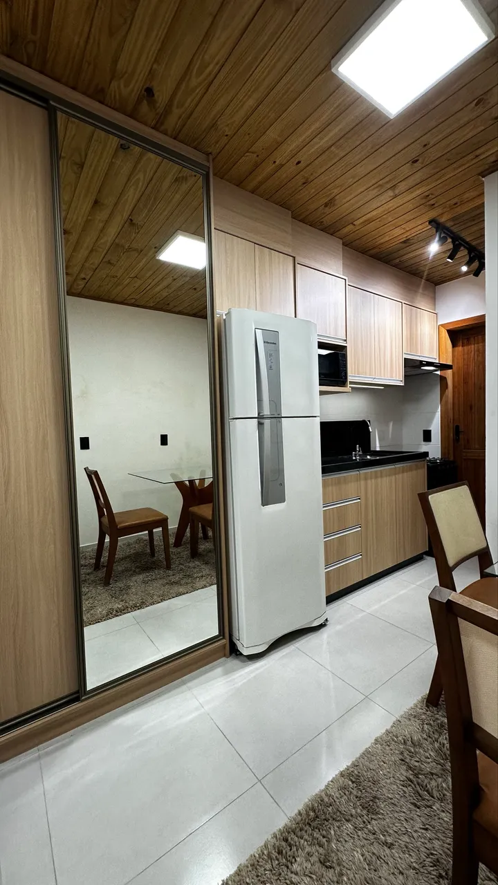 Furnished loft with 1 bedroom and open-plan gas kitchen — photo 5