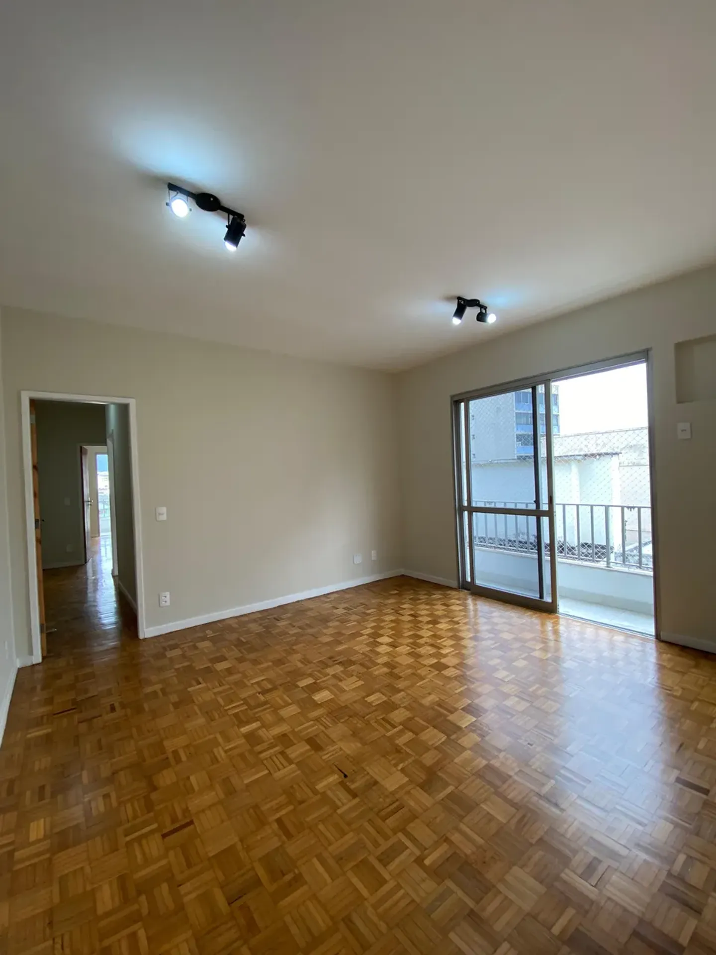 2-bedroom apartment with a washing machine in Rio de Janeiro