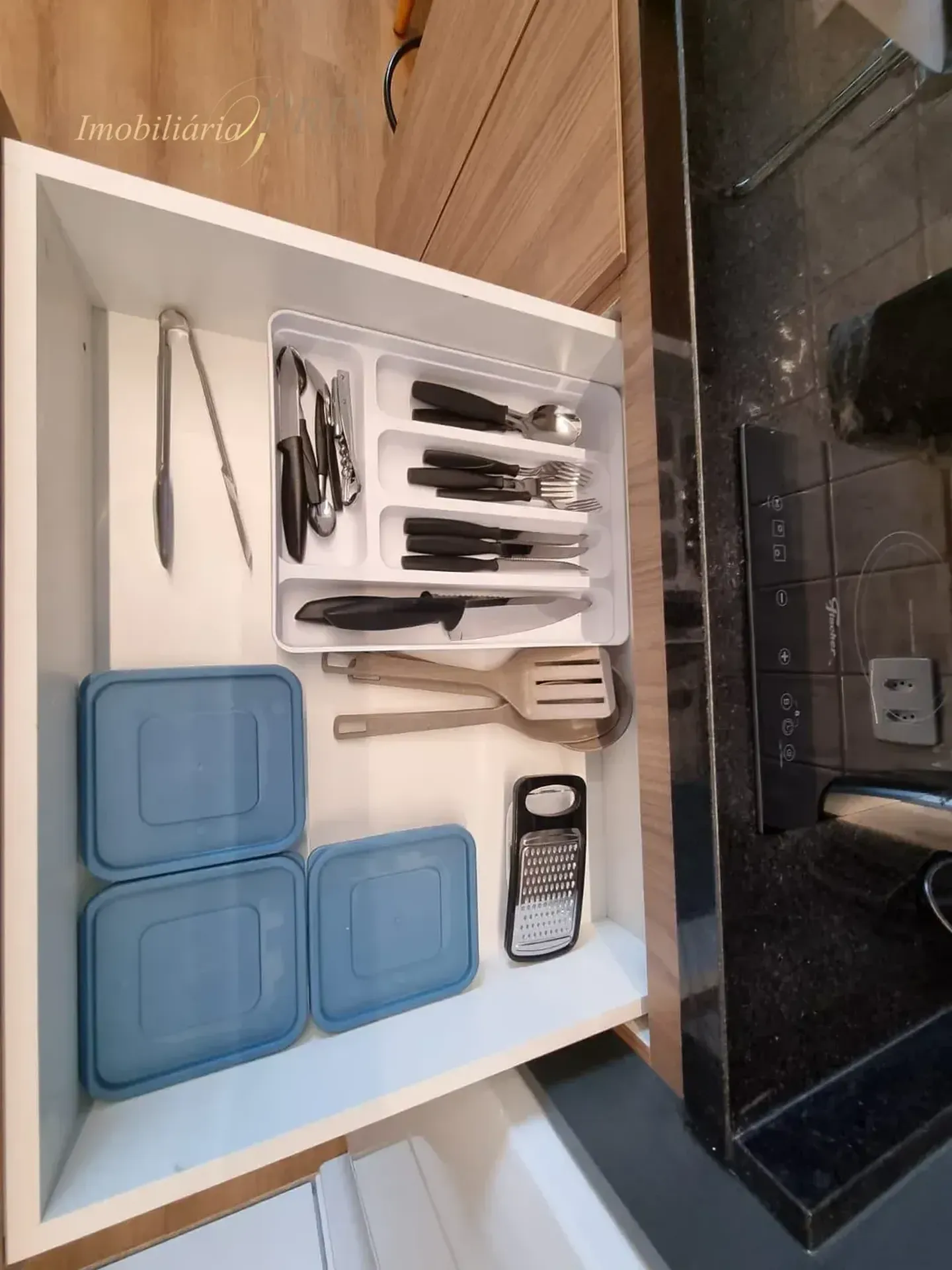 Studio mobiliado, 20 m², com espaço de home office — photo 19