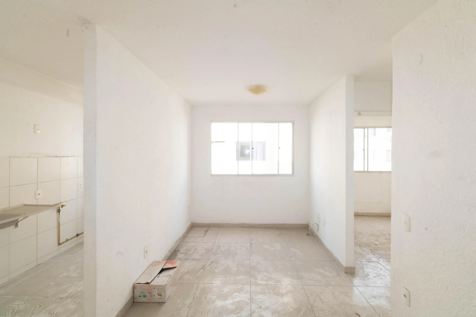 2-bedroom rental apartment with a balcony — photo 9