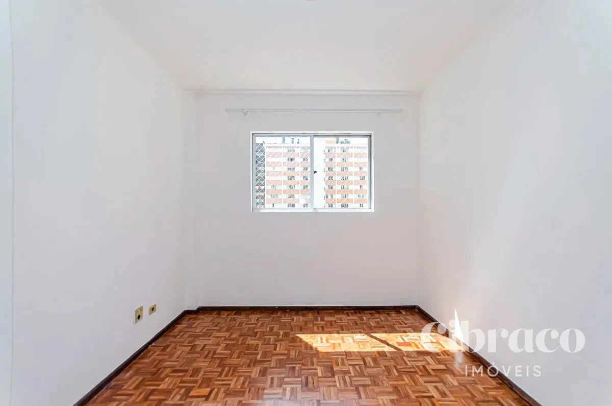 Apartamento com piso de madeira ou laminado, Rebouças — photo 9