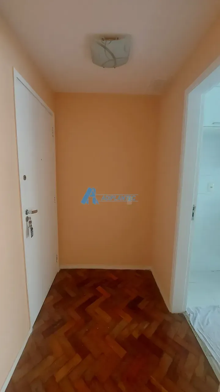 Apartamento com 2 dormitórios e cozinha fechada — photo 16