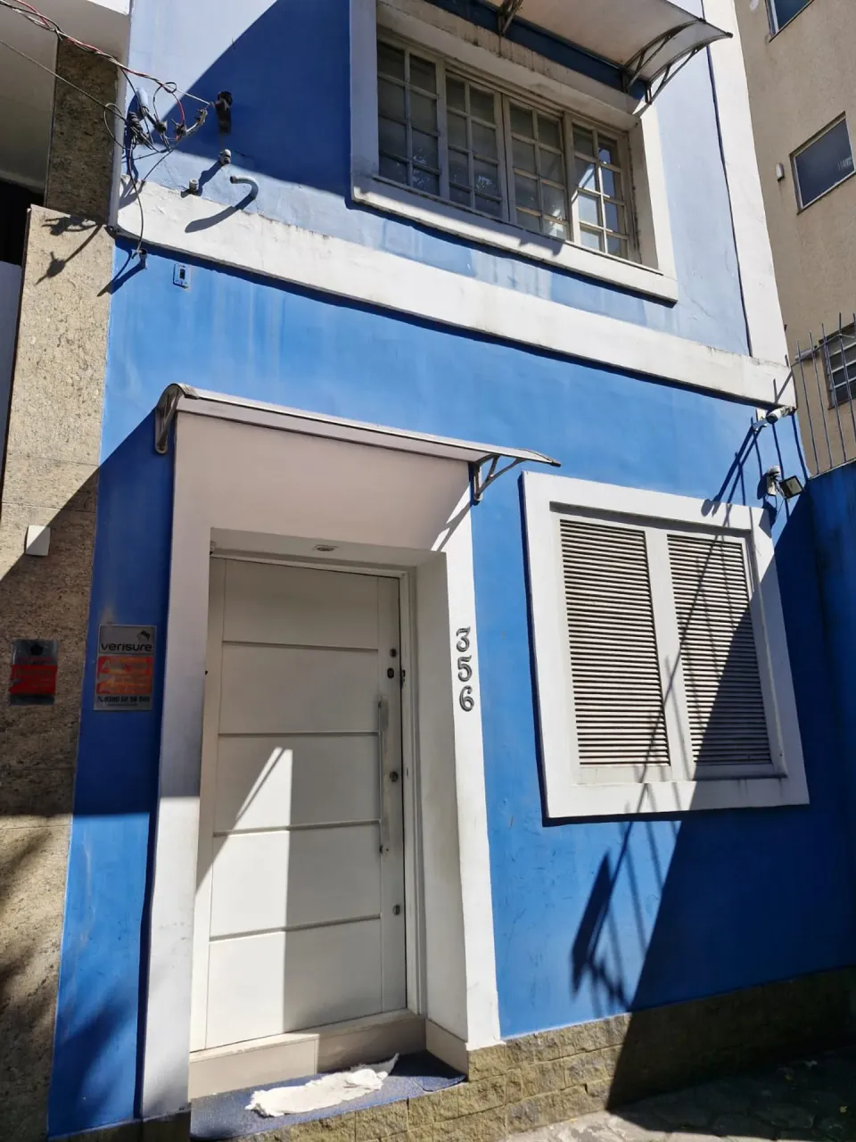 Casa comercial com 5 quartos e cozinha separada — photo 2