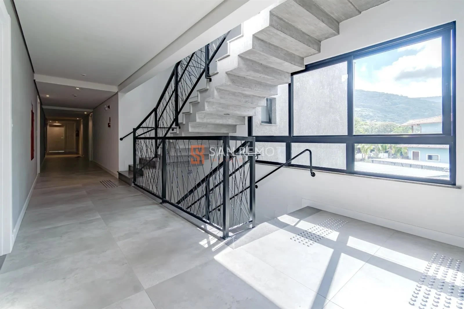 Apartamento com 2 quartos e churrasqueira privativa — photo 10