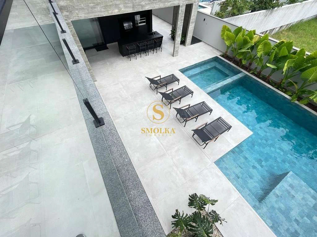 Casa amueblada con 5 suites y 645 m² — photo 5