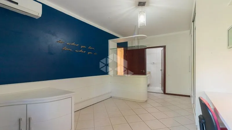 Furnished house 314 m² with 6 bedrooms and 4 parking — photo 44