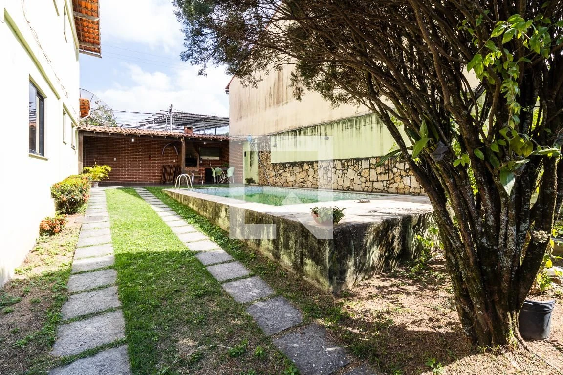 Casa de 2 andares com 238 m², 3 quartos e jardim — photo 73